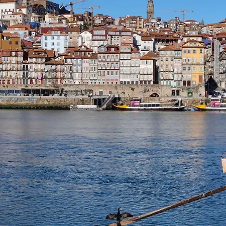 Cais De Gaia Historic Loft Vila Nova de Gaia